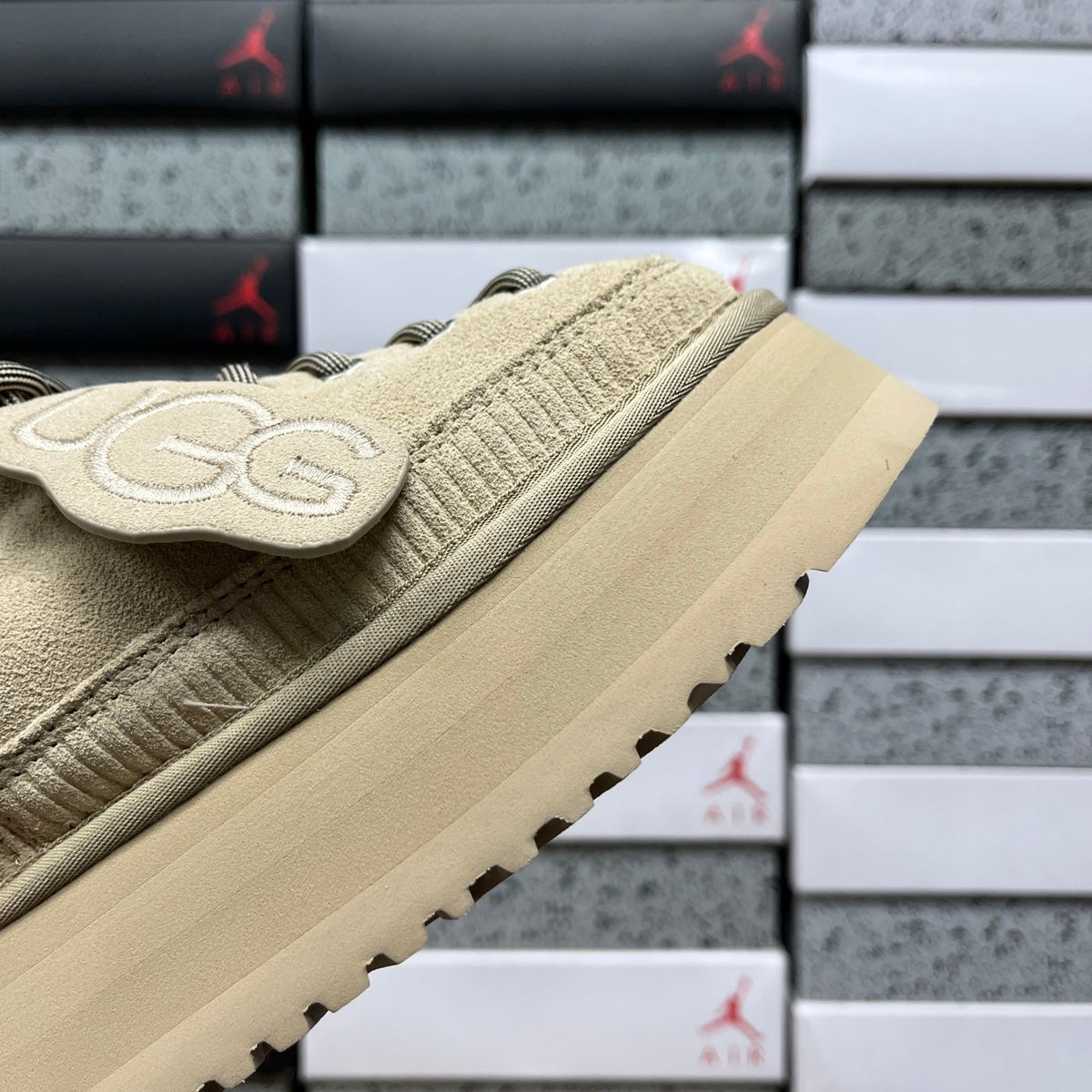 UGG Lowmel Platform Sneaker – Suede Low-Top with Shearling Collar, Braided Trim, Bungee Lace & Chunky Platform Sole in Sand